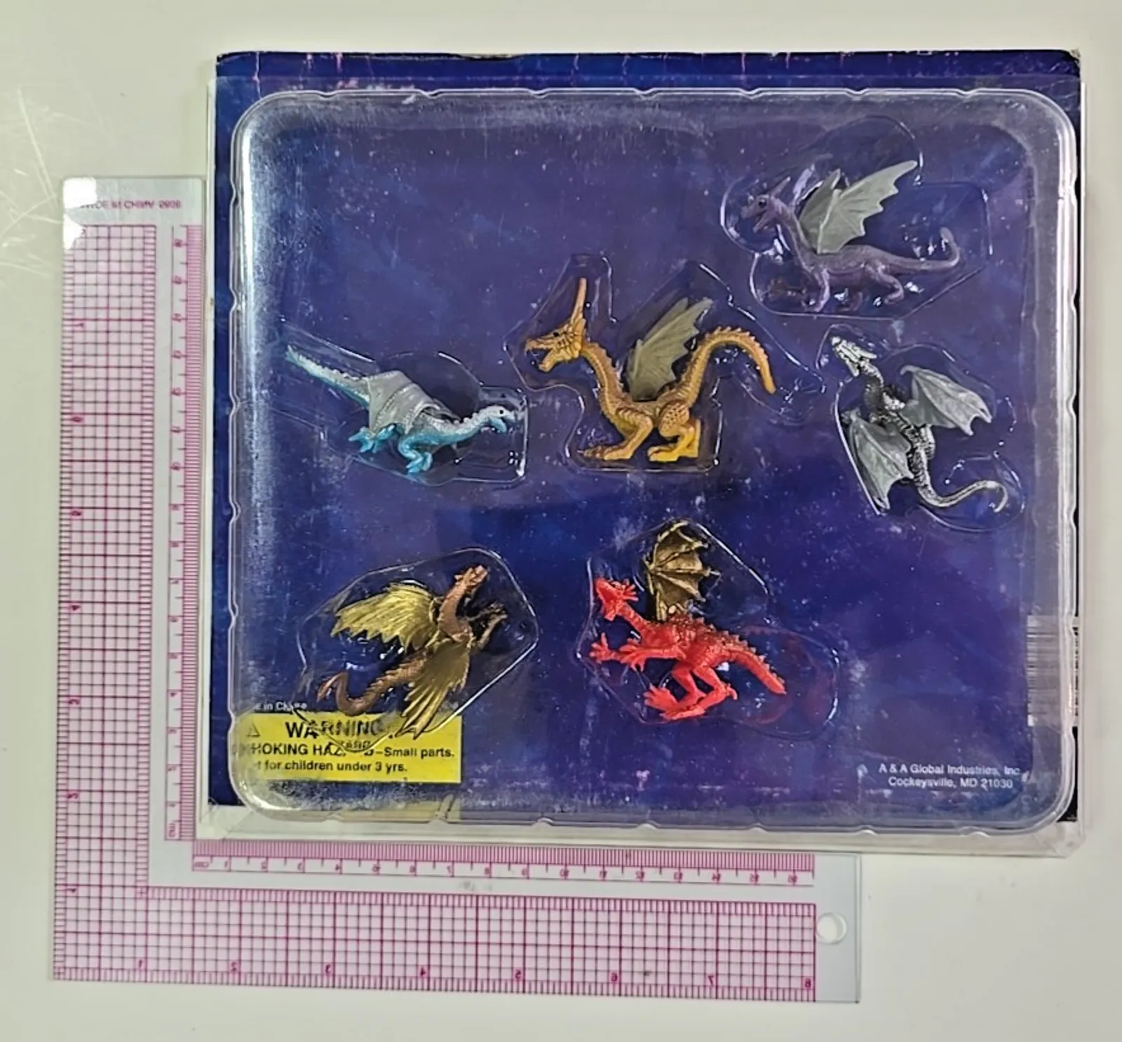 Product image for Vintage Vending Display Board Dragon Figurines 0628