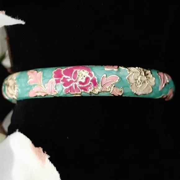 Product image for Jiu Long Xing Baked Enamel Floral Bangle Bracelet