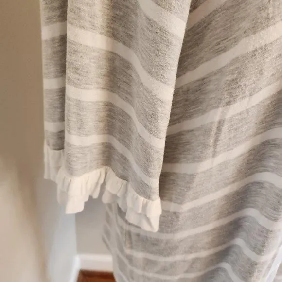Product image for Soft Surroundings Gray and White Tunic with ruffle sleeve (2303096)