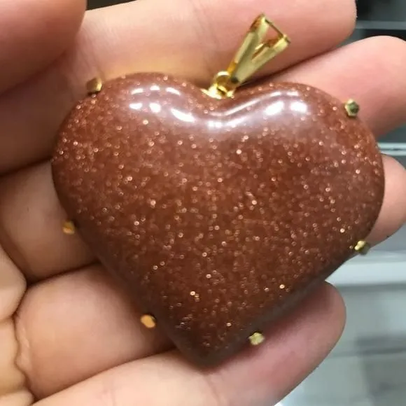 Product image for ✨ sparkly heart ❤️