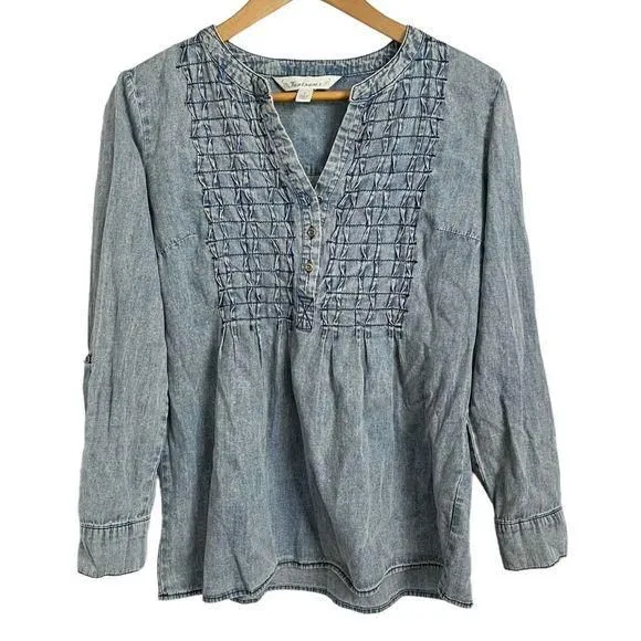 Product image for Tantrums Jean Shirt Size S Light Wash Long Sleeve