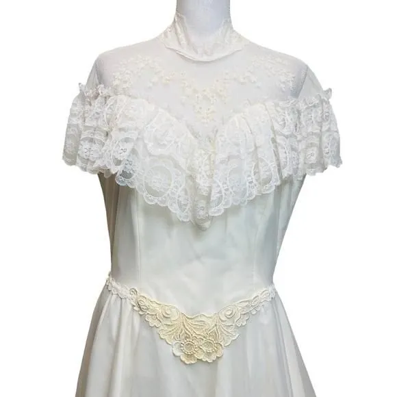 Product image for Vintage ILGWU Cottagecore Chapel Train Wedding Dress 70’s / 80’s Mesh Lace Layer
