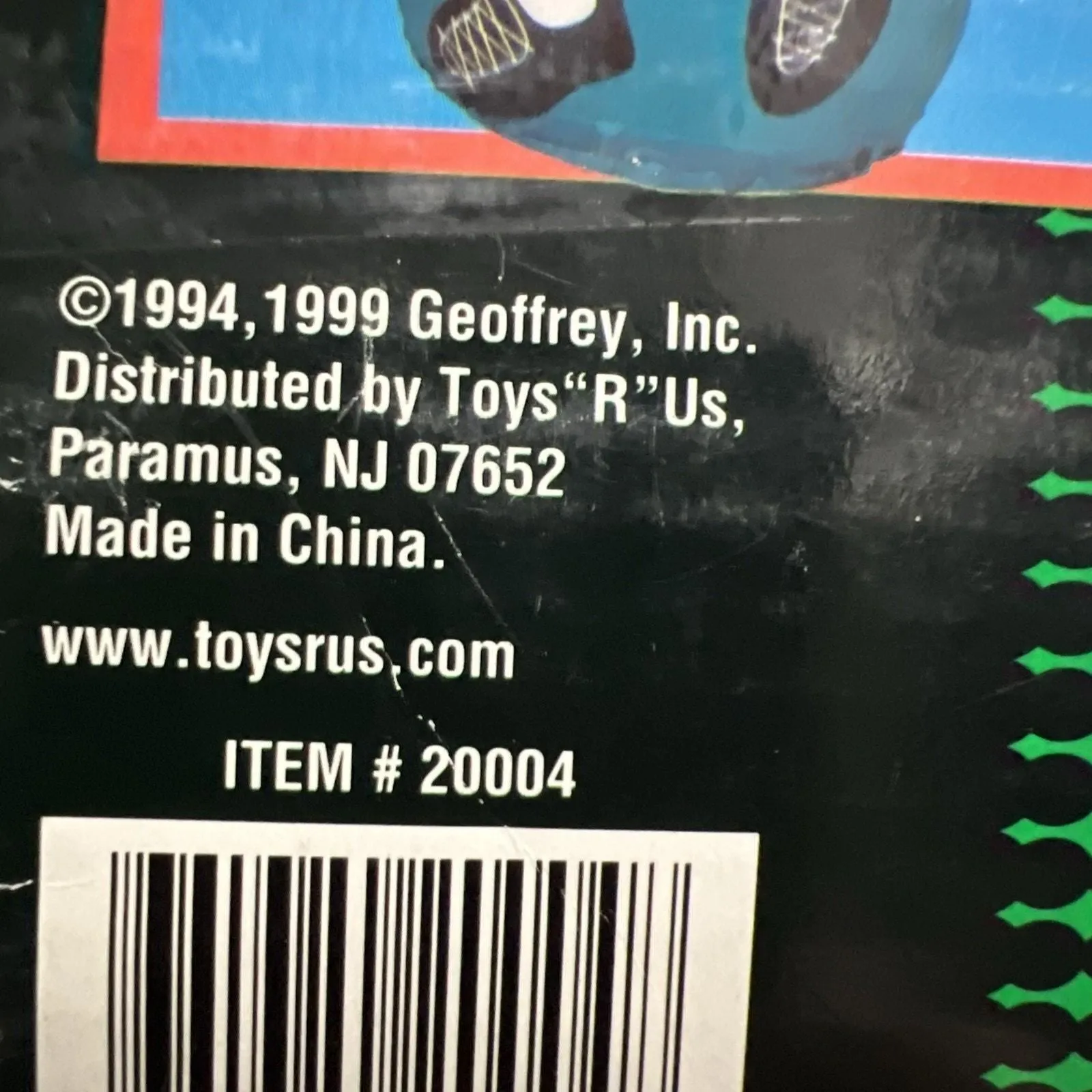 Listing Image Blurred Background