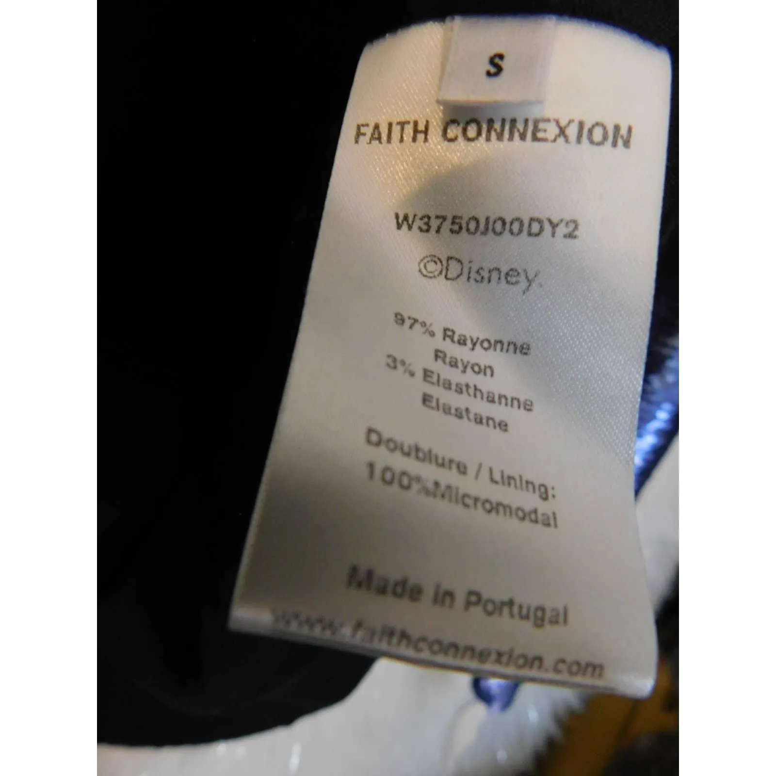 Listing Image Blurred Background