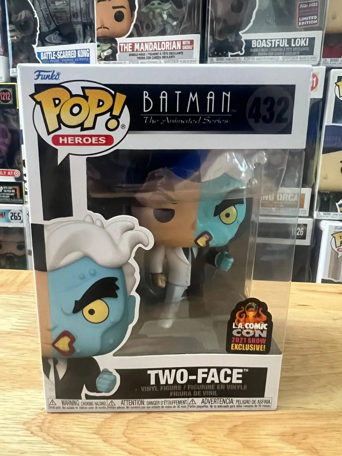 Product image for VAULTED EXCLUSIVE L.A. COMIC CON Two-Face Batman Animated Series Funko Pop #432