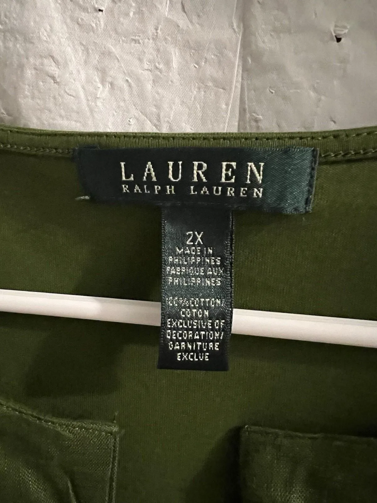 Listing Image Blurred Background