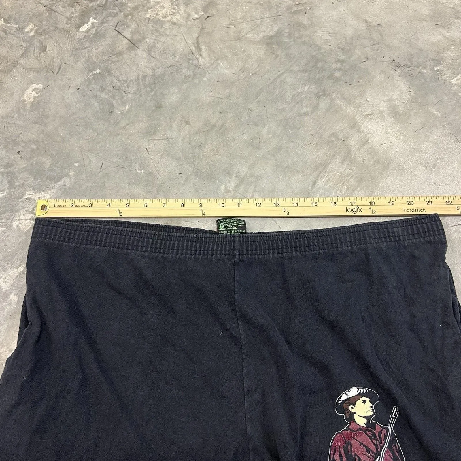 Listing Image Blurred Background