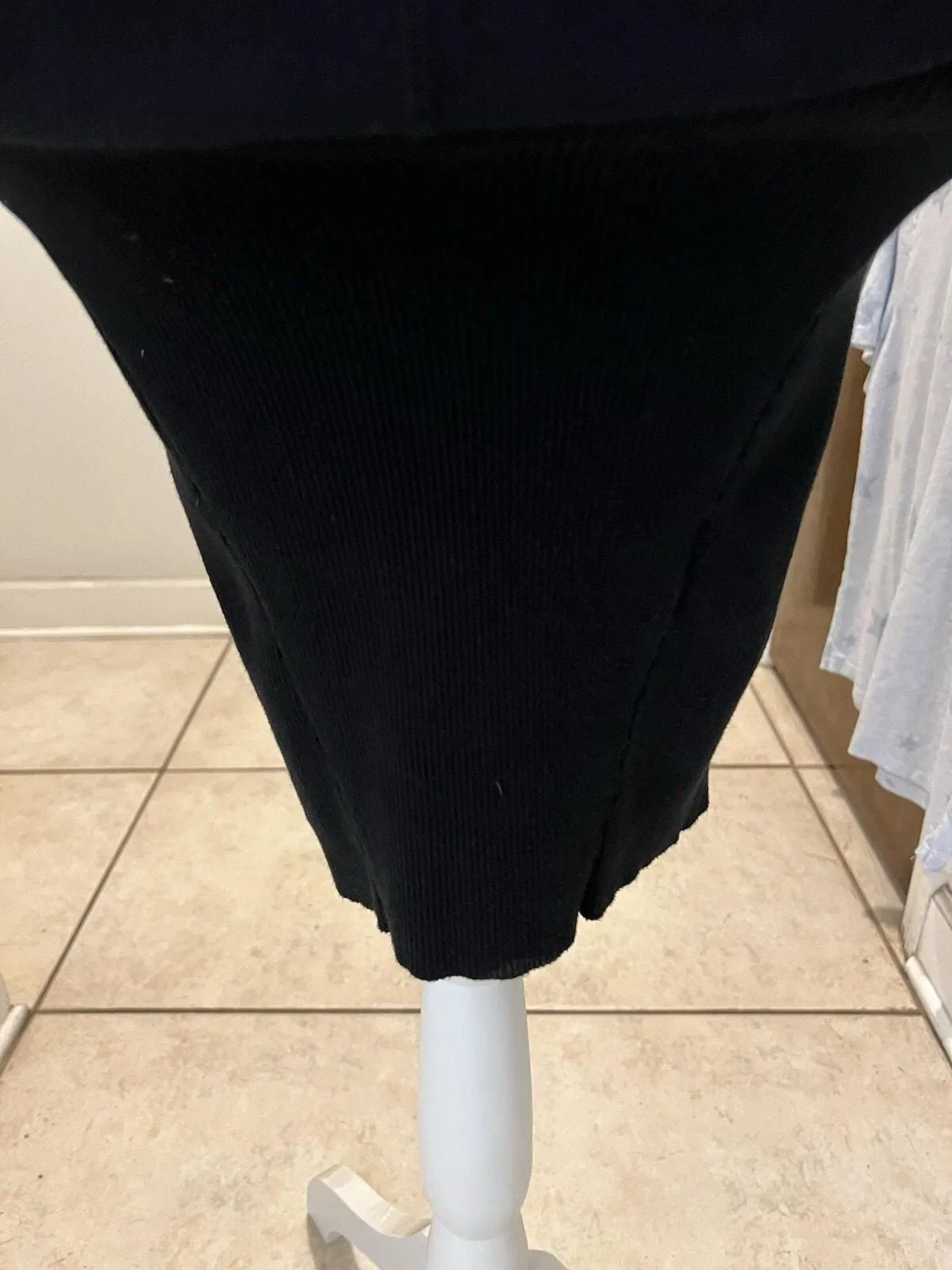 Listing Image Blurred Background