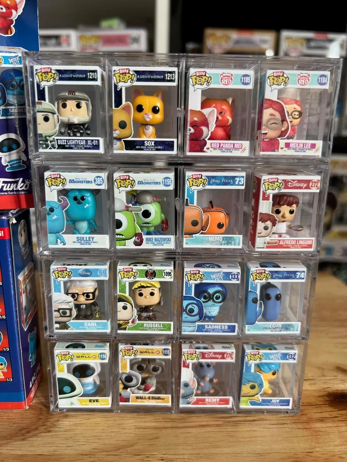 Listing Image Blurred Background