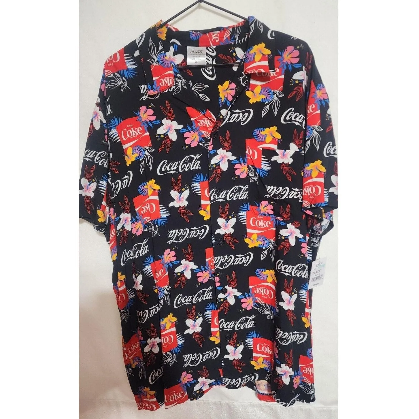 Product image for Coca-Cola Men's Hawaiian Shirt Size XL black with tropical flowers - new-with-tags - Coca-Cola