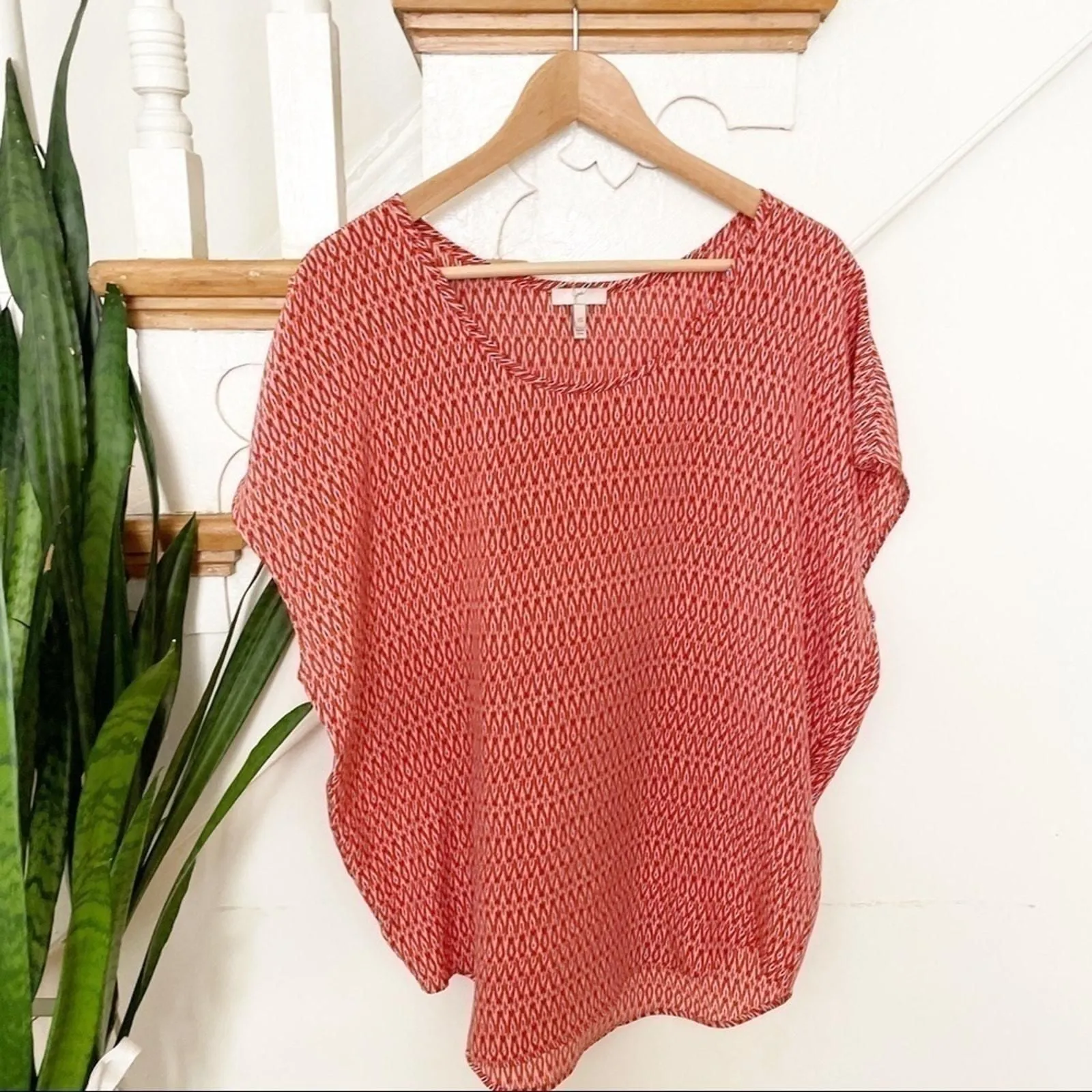 Listing Image Blurred Background