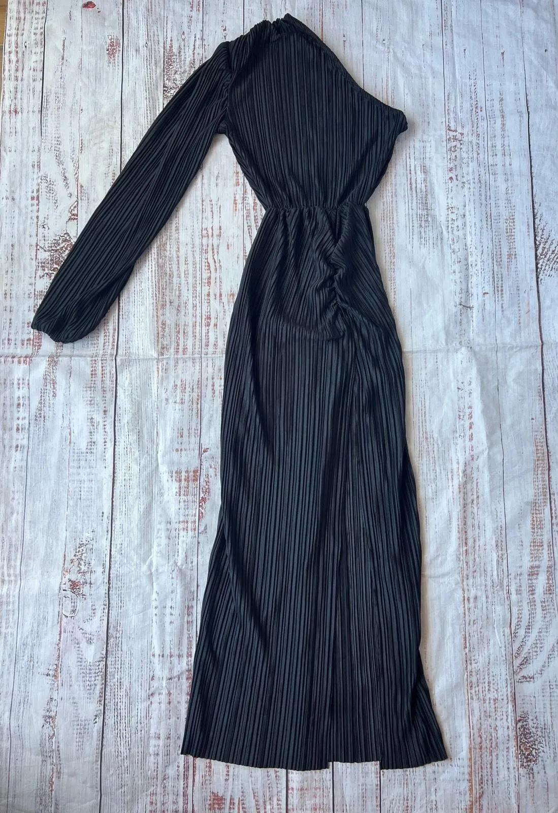 Product image for PrettyLittleThing Black Pleated One Sleeve Maxi Dress Size 8 NWT - 8 - Dresses - new-with-tags - PRETTYLITTLETHING