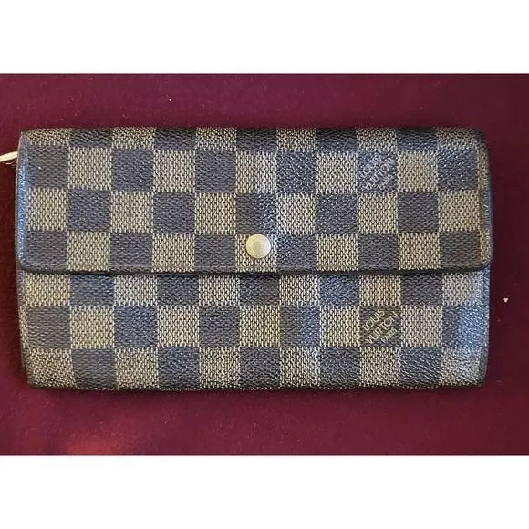 Product image for Louis Vuitton Sarah wallet Damier Ebene pattern #12