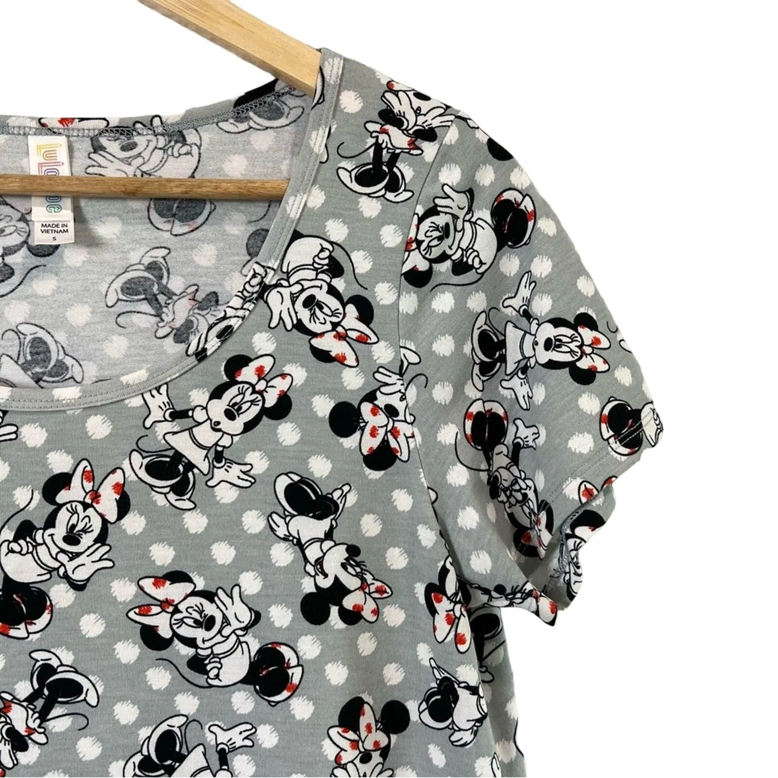 Product image for LuLaRoe Disney Minnie Mouse All Over Print Small Stretch Blouse Shirt - pre-owned---good - LuLaRoe