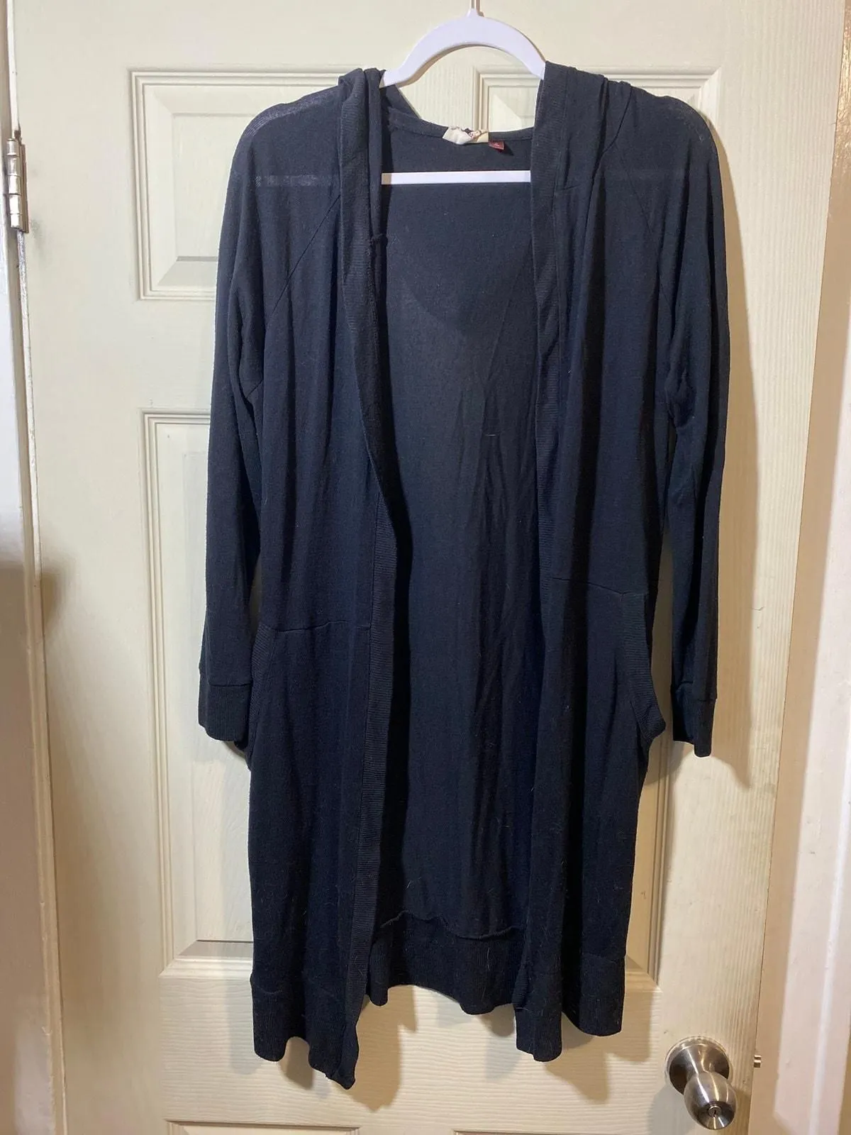 Product image for Long Thigh length Black Cardigan with hood and Pockets Size Small  - pre-owned---excellent - SO