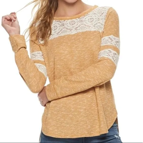 Product image for  M or L crochet varsity long sleeve top