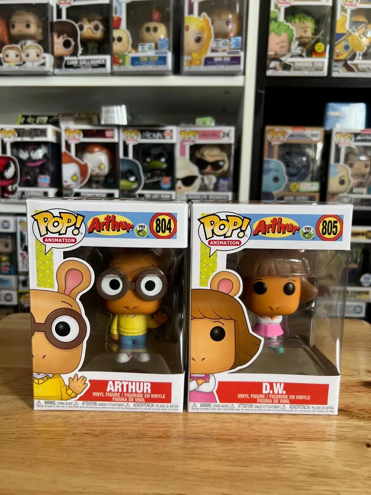 Product image for 2 VAULTED Arthur Funko Pops #804 #805 DW D.W. Animation PBS Read Marc Brown TV