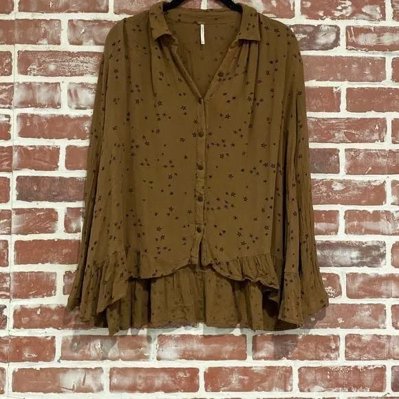 Product image for B20 Womens Free People Brown Star Graphic Print Ruffle Top Blouse Small Preowned