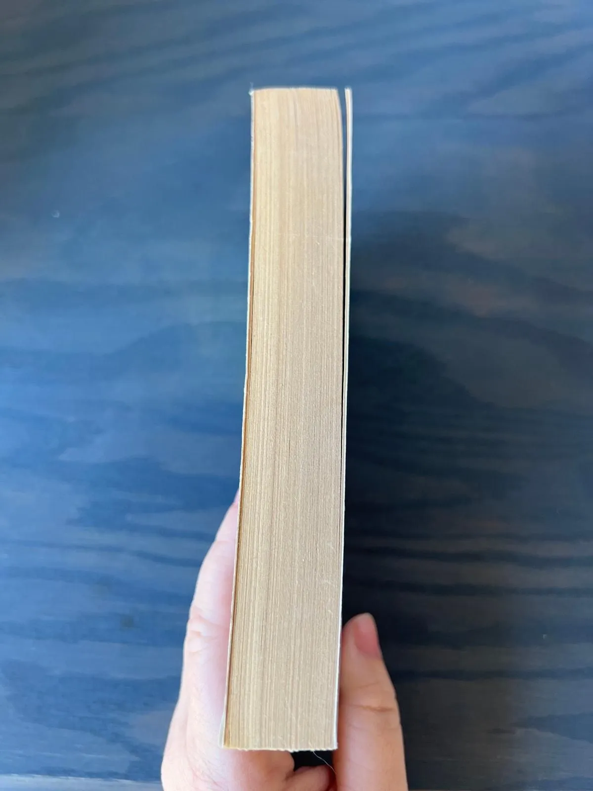 Listing Image Blurred Background
