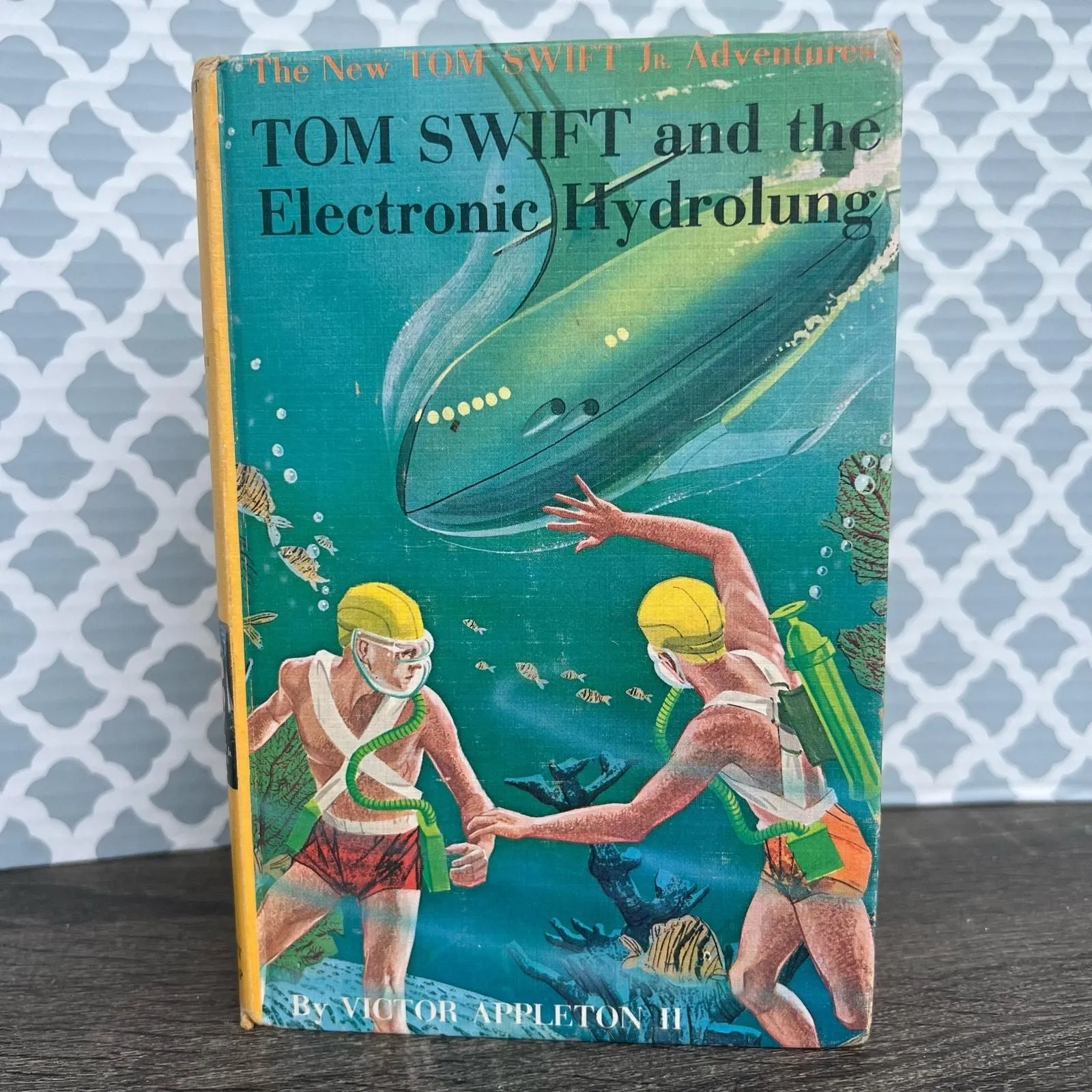 Product image for Tom Swift and the Electronic Hydrolung by Victor Appleton II Hardcover Book - Victor Appleton II - Hardcover - 1950 - 1999 - Childrens - good