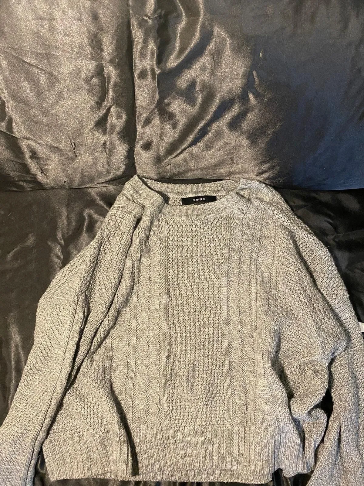Product image for Forever 21 Women's Cropped, Knitted Oversized Sweater, Grey Size Medium - Medium - Sweaters - pre-owned---excellent - Forever 21