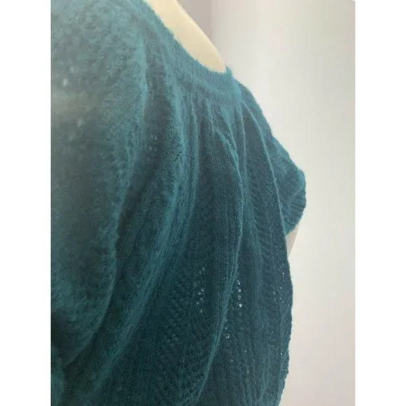 Listing Image Blurred Background