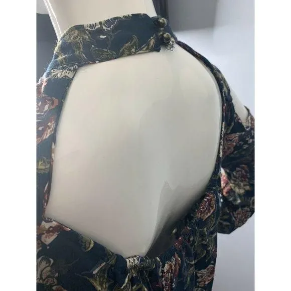 Listing Image Blurred Background
