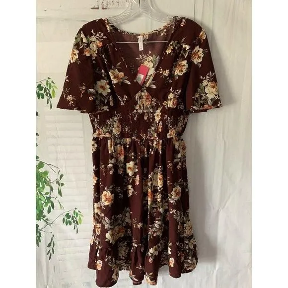 Listing Image Blurred Background