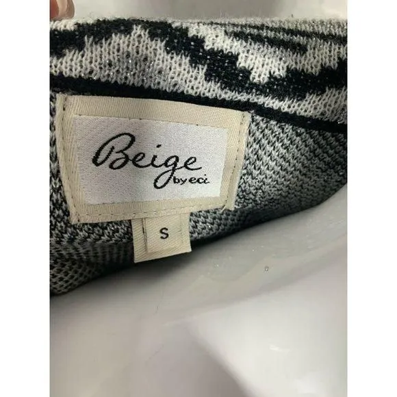 Listing Image Blurred Background