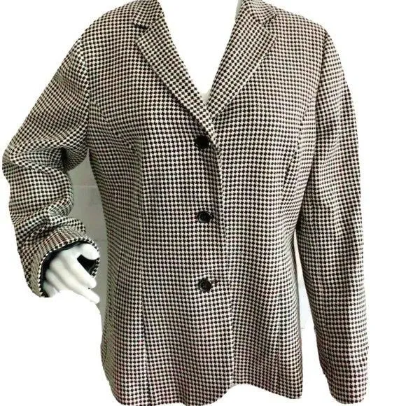 Listing Image Blurred Background
