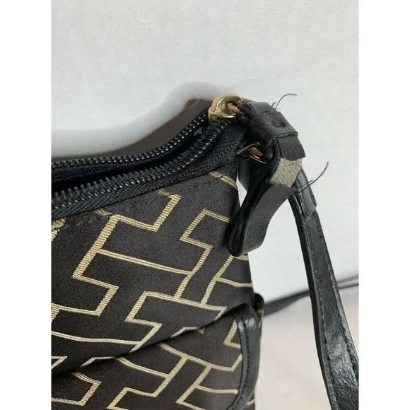 Listing Image Blurred Background