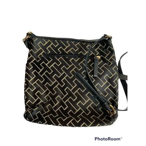 Listing Image Blurred Background