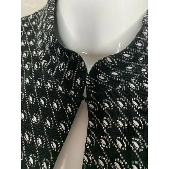 Listing Image Blurred Background