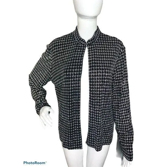 Listing Image Blurred Background