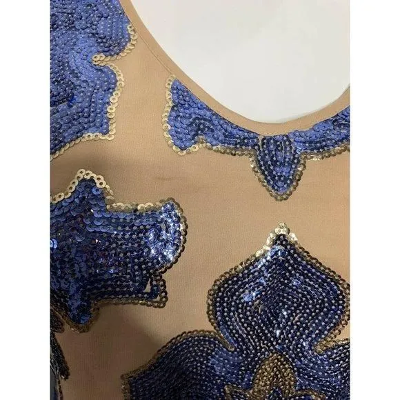 Listing Image Blurred Background