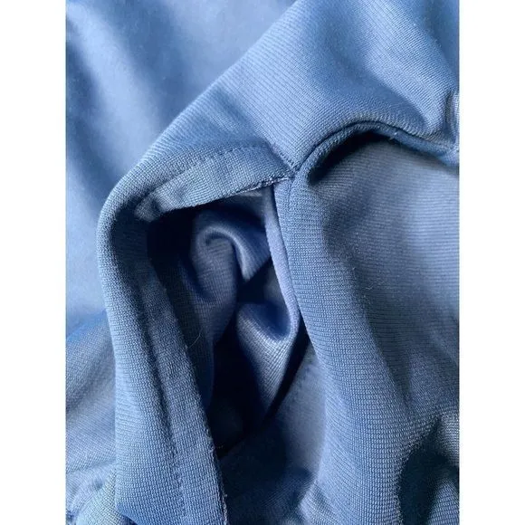 Listing Image Blurred Background