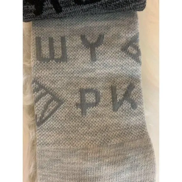 Listing Image Blurred Background