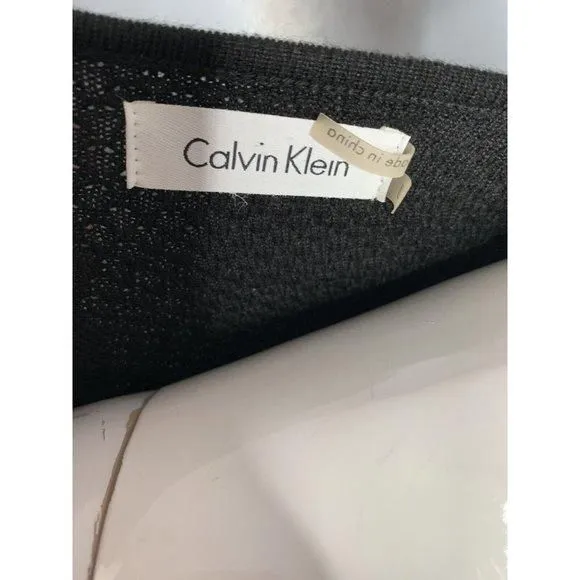 Listing Image Blurred Background