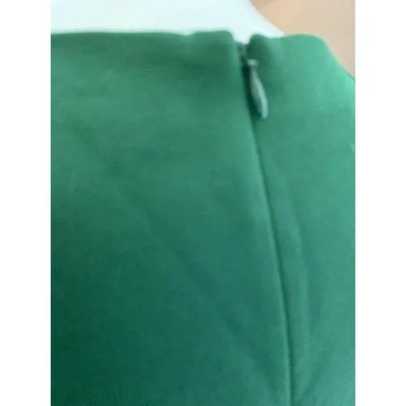 Listing Image Blurred Background