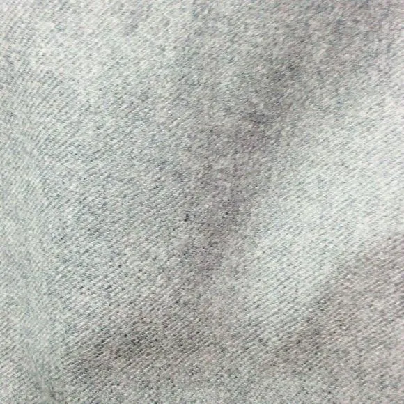 Listing Image Blurred Background