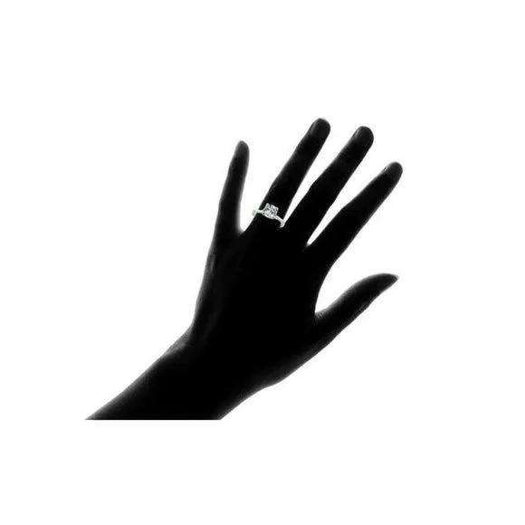 Listing Image Blurred Background