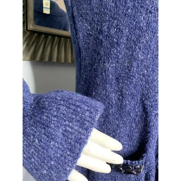 Listing Image Blurred Background