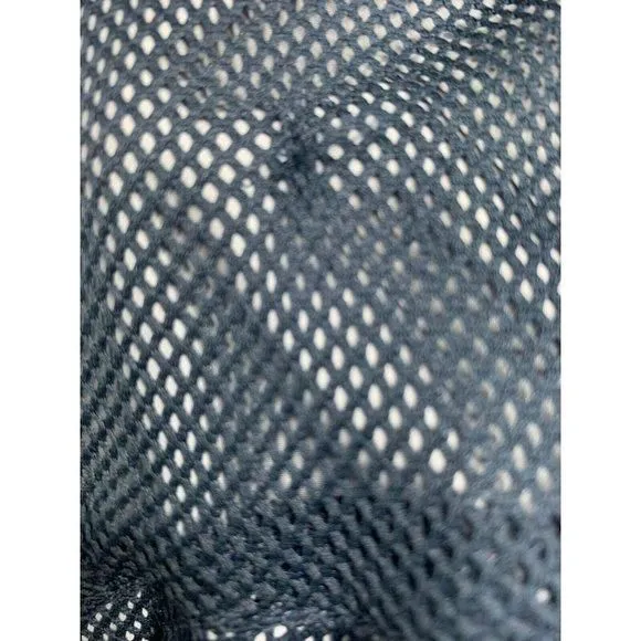 Listing Image Blurred Background