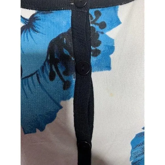 Listing Image Blurred Background