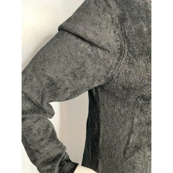 Listing Image Blurred Background