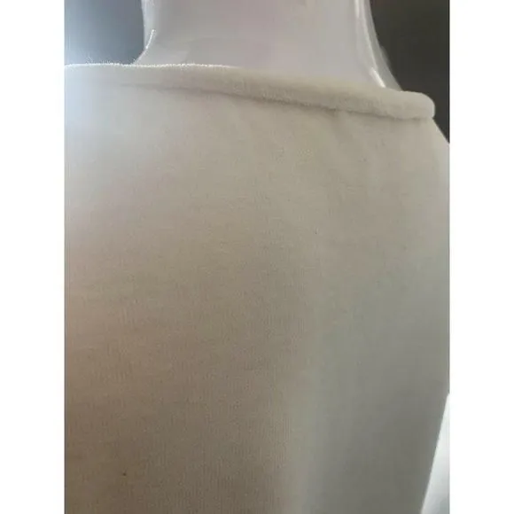 Listing Image Blurred Background