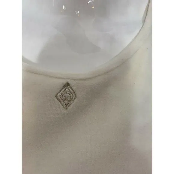 Listing Image Blurred Background