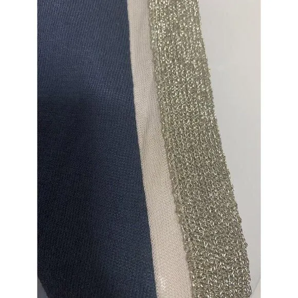 Listing Image Blurred Background