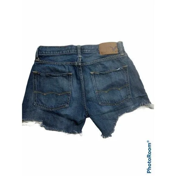 Listing Image Blurred Background