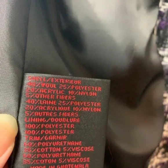 Listing Image Blurred Background
